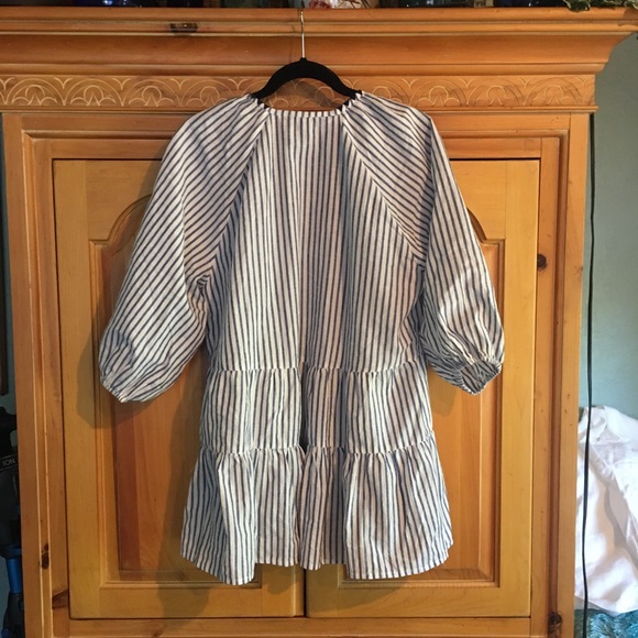 ADORABLE STRIPED LG TOP - Picture 3 of 8